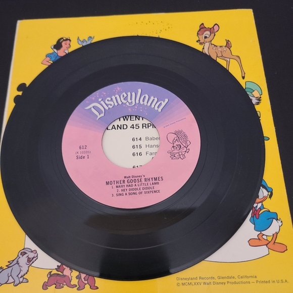 Children's Vinyl - Picture 3 of 4